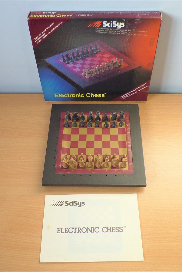SciSys Electronic Chess 1 30x30